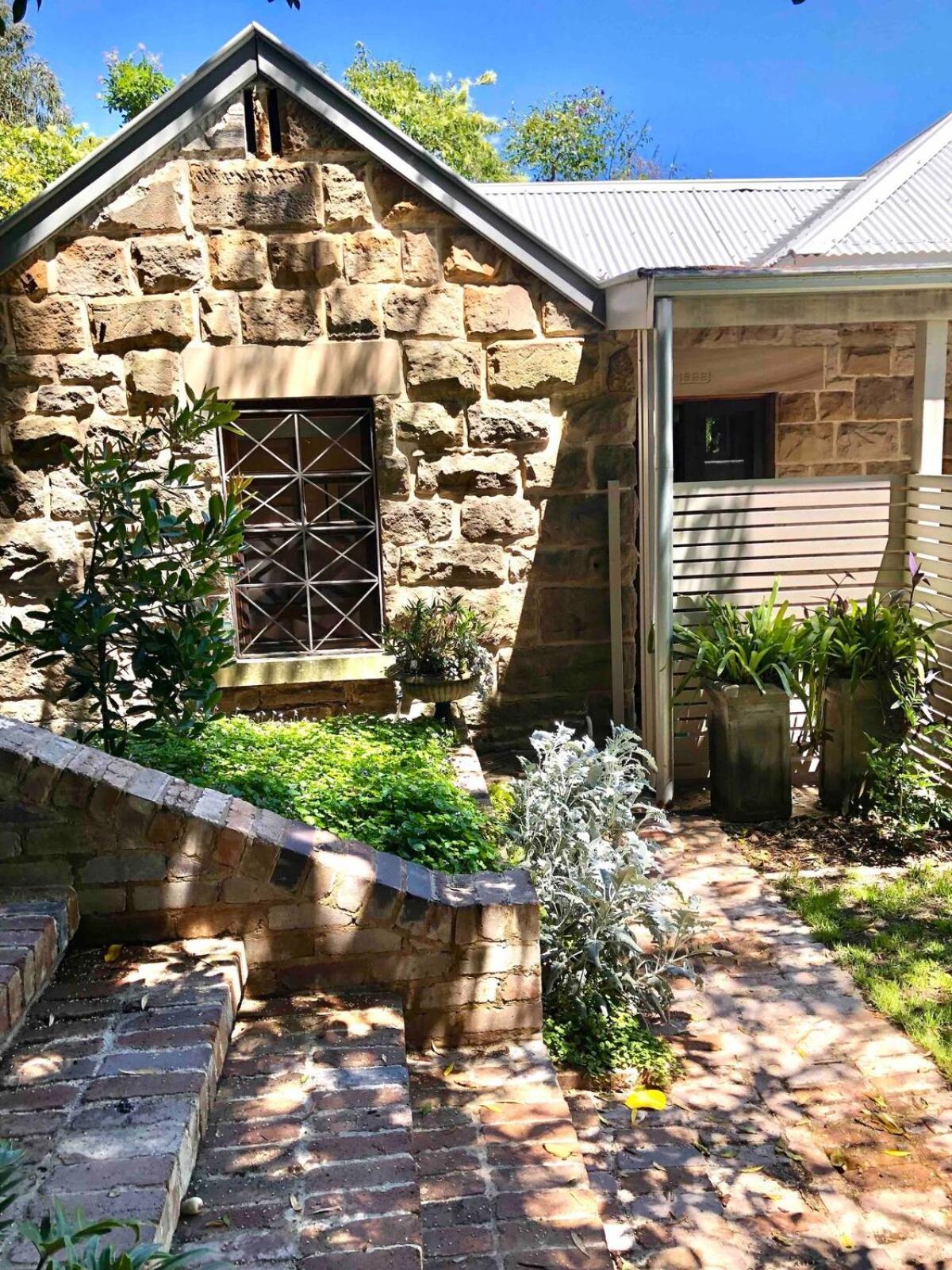 Villa Stone 1bedroom Sydney