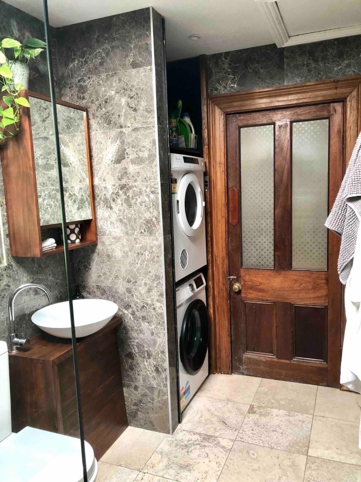Stone 1bedroom Villa Sydney